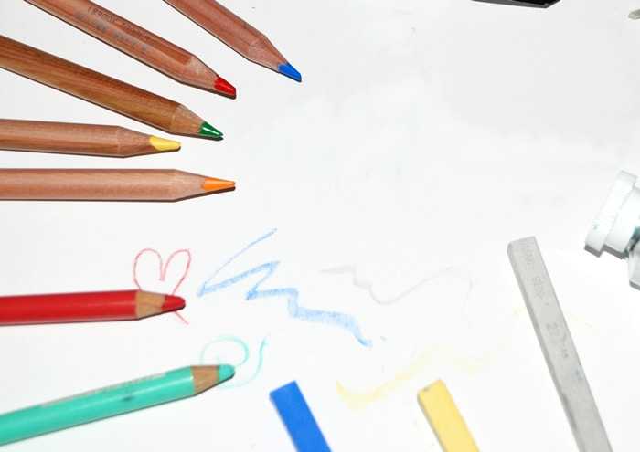 View all our coloured pencil tutorials via this link
