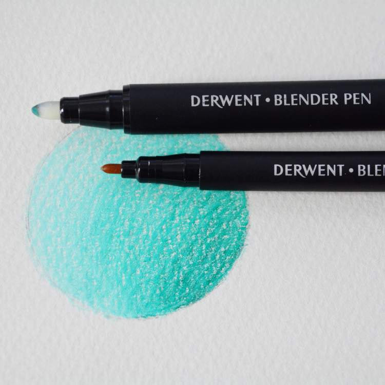 Derwent blender pens and green circle showing blending
