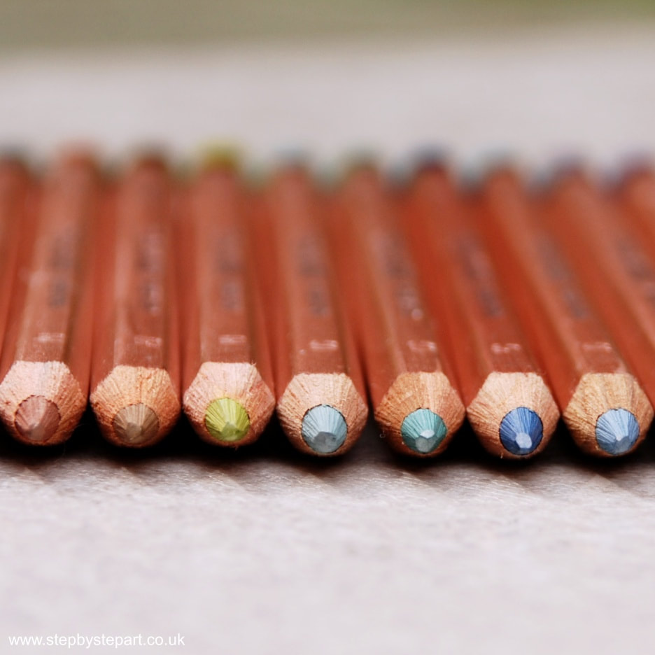 Derwent metallic coloured pencils
