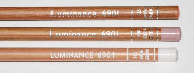 caran dache luminance coloured pencils